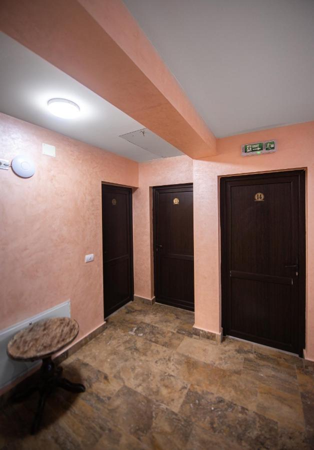 La Dudu Hotel Вама Веке Екстериор снимка