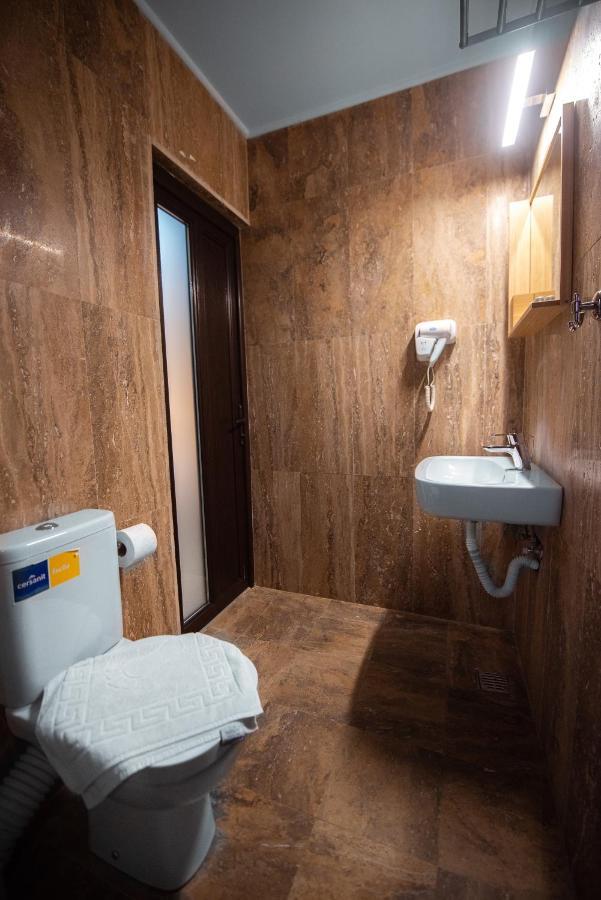La Dudu Hotel Вама Веке Екстериор снимка